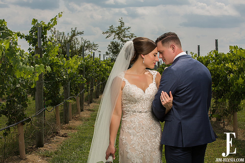 Walkers-Bluff-Weddings00031 Winery Weddings